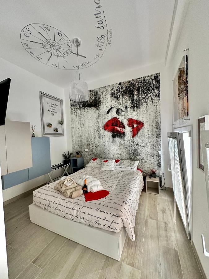 Bed Art Relaxing Suite - Appartamento Con Sauna Love Suite Gallery San Benedetto del Tronto Exterior photo